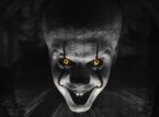 IT: Welcome to Derry は、この新しいレッドバンドの予告編で血なまぐさい嵐を怖がらせます