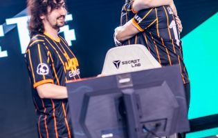 eスポーツワールドカップ:OWCSミッドシーズンチャンピオンシッププレーオフブラケットに4チームが確定