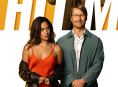グレン・パウエルは、Hit Man の最初の予告編で輝いています