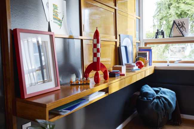タンタンの伝説の月面ロケットがLego セットに変えられています